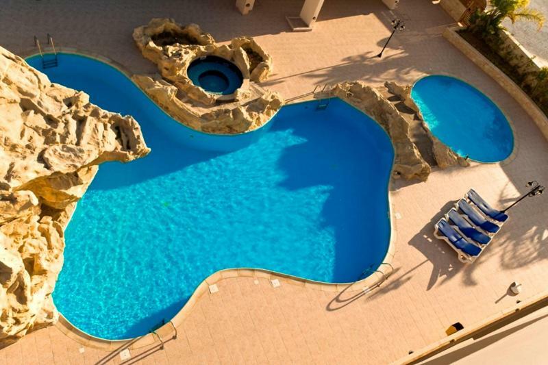Mediterranean Sunrise Complex オロクリニ エクステリア 写真